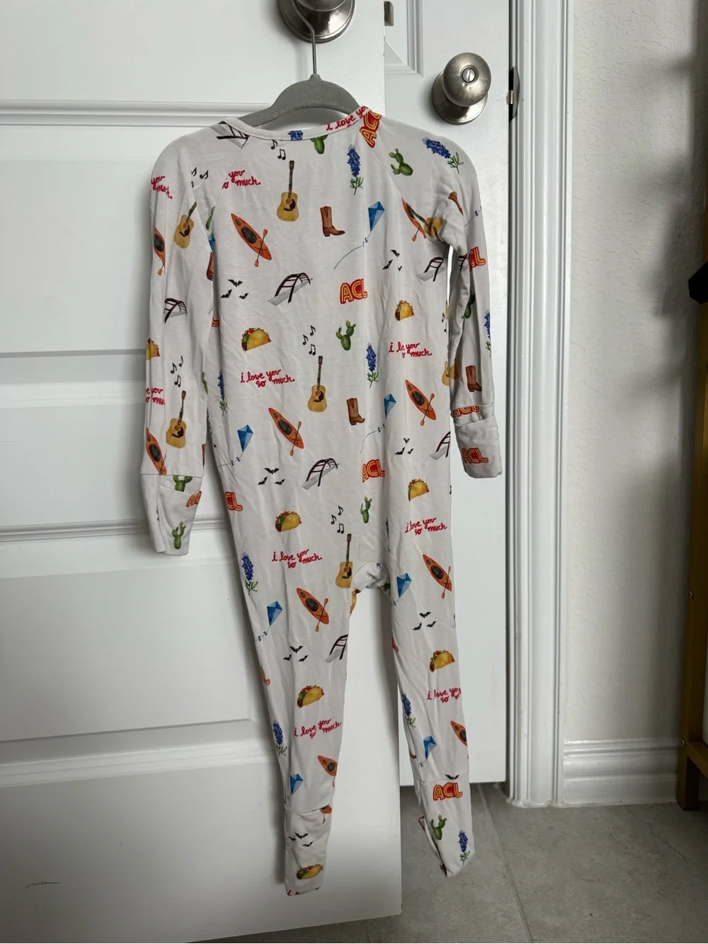 Off-White Zip-Front Vavy Footed One-Piece Pajama-Austin ATX